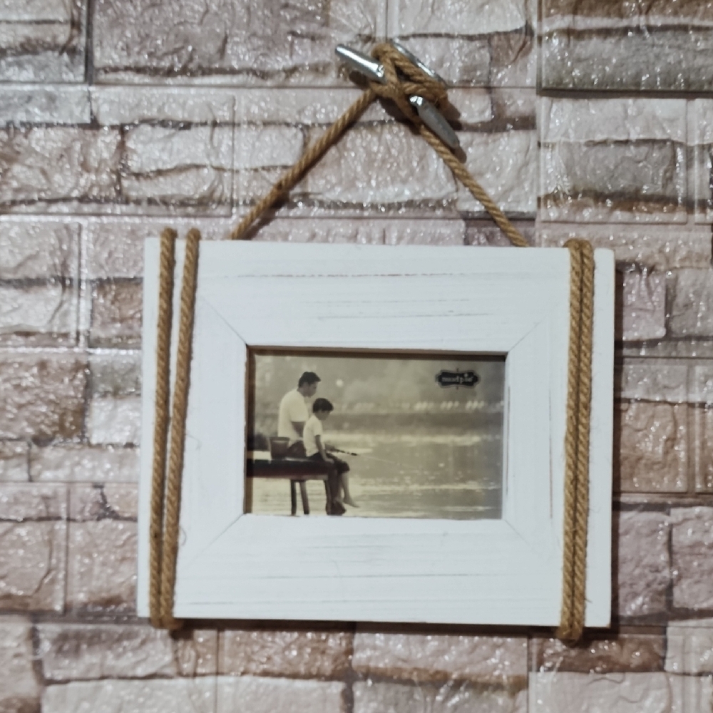 Mud pie Frame White Rope-Hanging Picture Frame